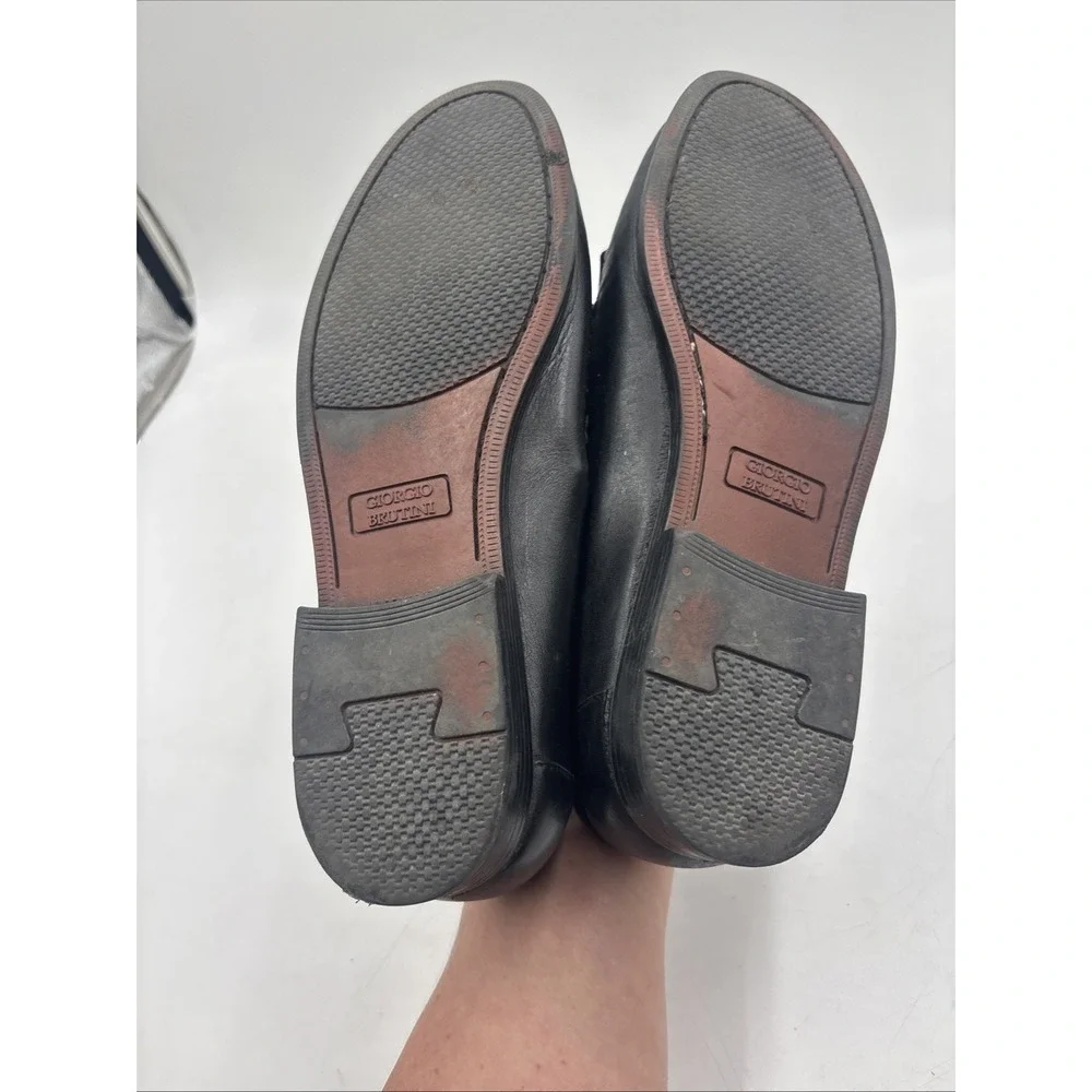 Immaculate pair of Giorgio Brutini loafers size 10.5 Mens Bkack